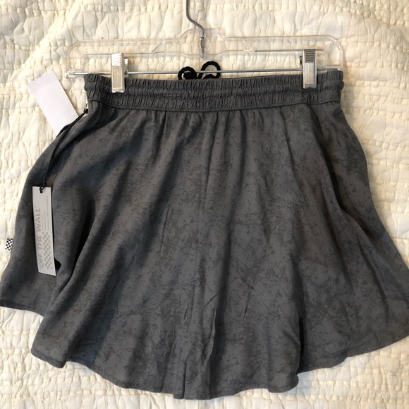 NWT Vans Dorn Skater Skirt - Picture 5 of 7